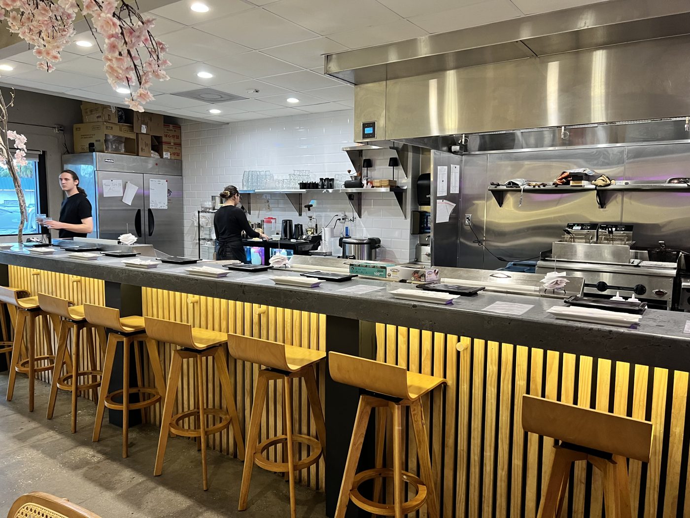 Open handroll counter and bar seating at Nori Nori Craft Handrolls in Tampa